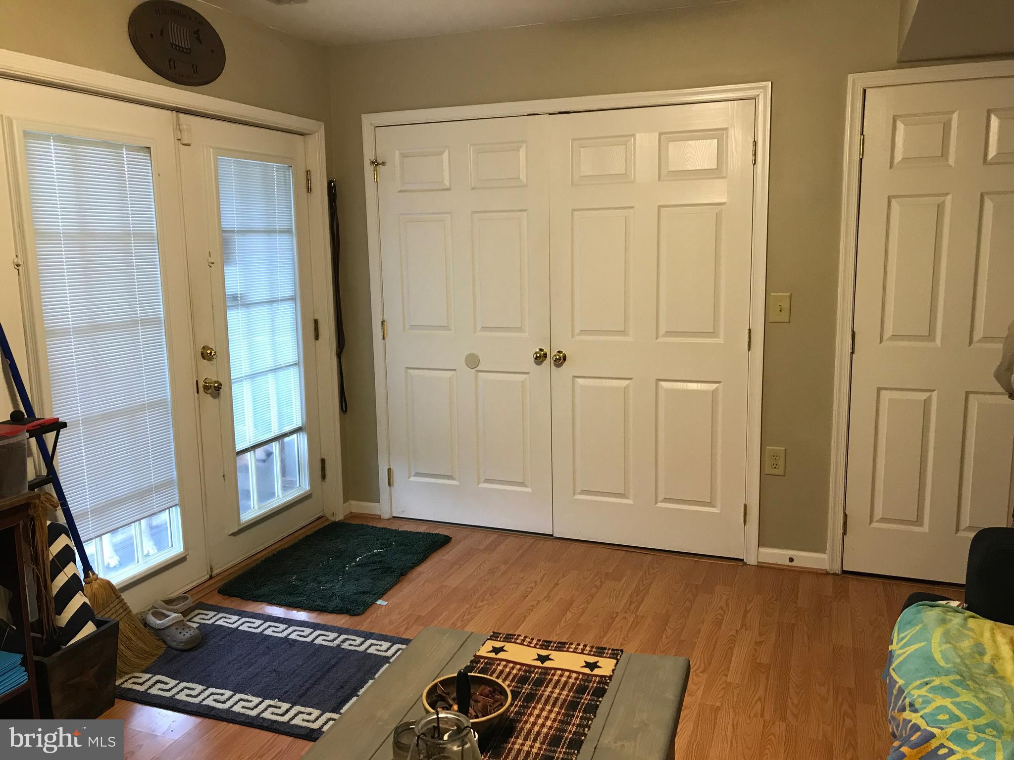 THE TOWNES AT OAKHURST - Residential