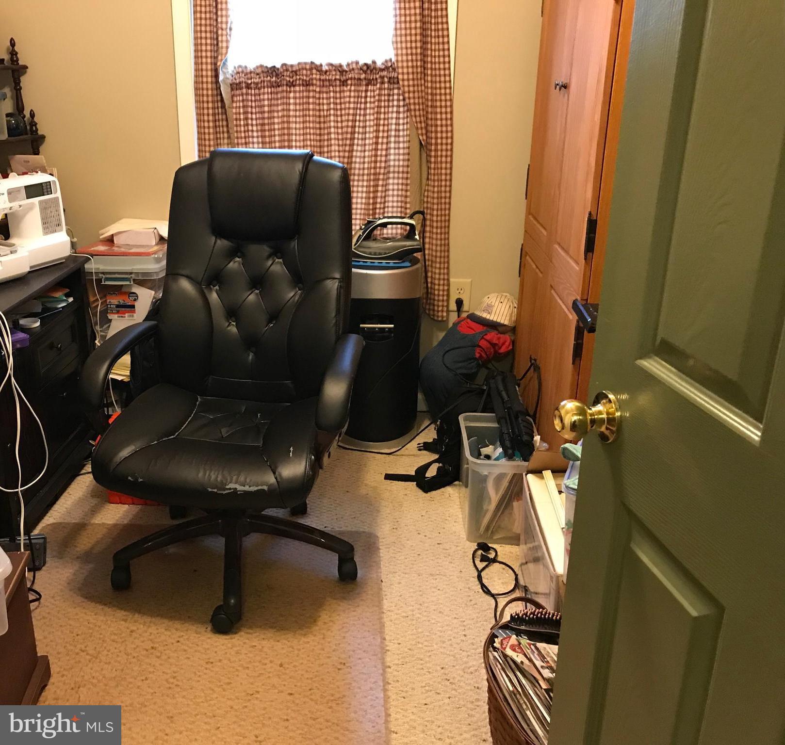 THE TOWNES AT OAKHURST - Residential