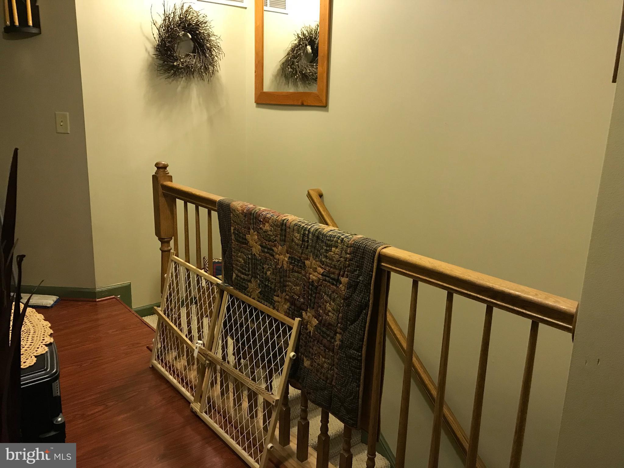 THE TOWNES AT OAKHURST - Residential