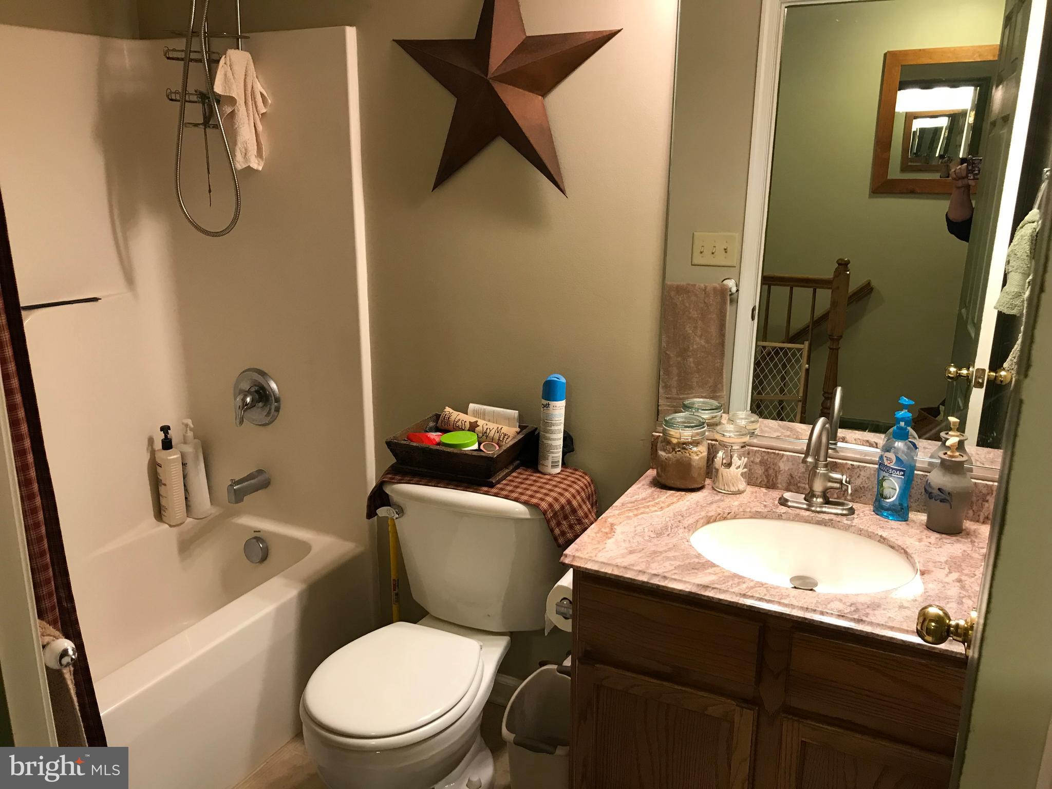 THE TOWNES AT OAKHURST - Residential