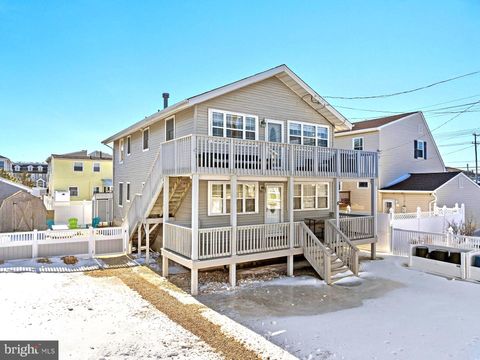 6 E 35TH STREET #B LONG BEACH TOWNSHIP NJ 08008