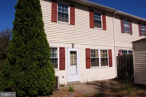 49 Ivy Court, Quakertown, PA MLS: PABU2094662