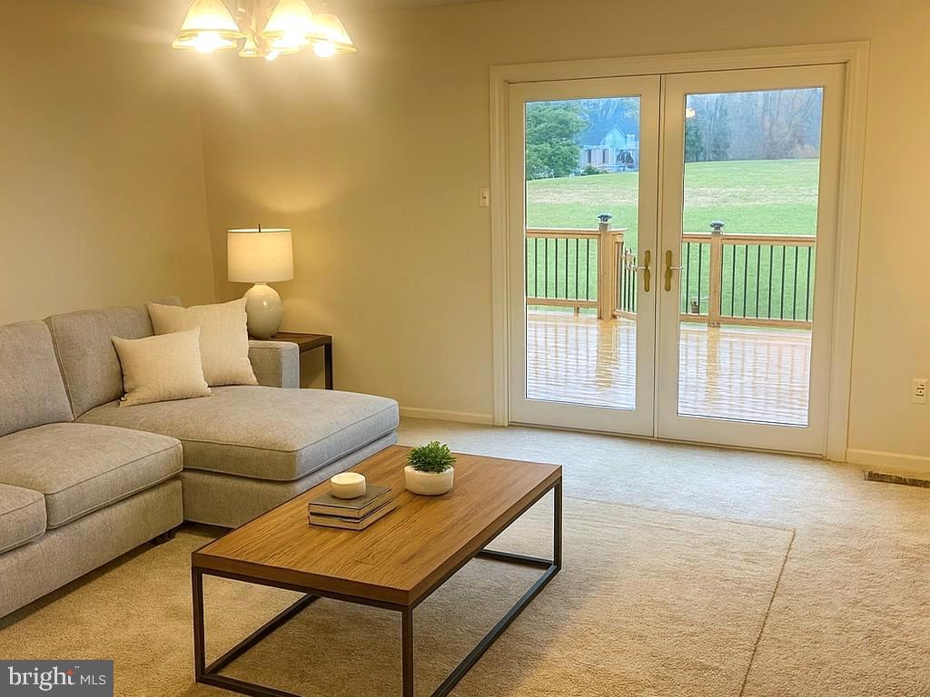 CANTERBURY WOODS - Residential