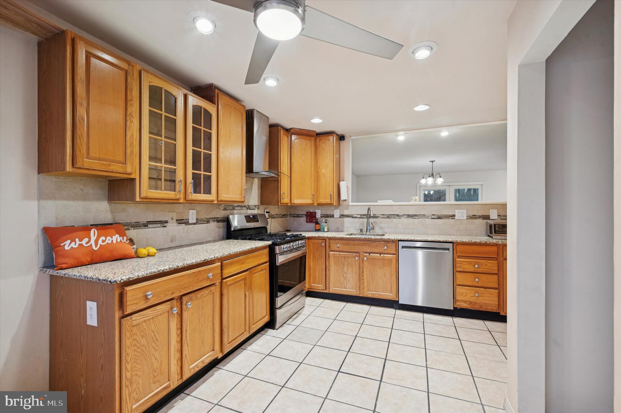 CANTERBURY WOODS - Residential