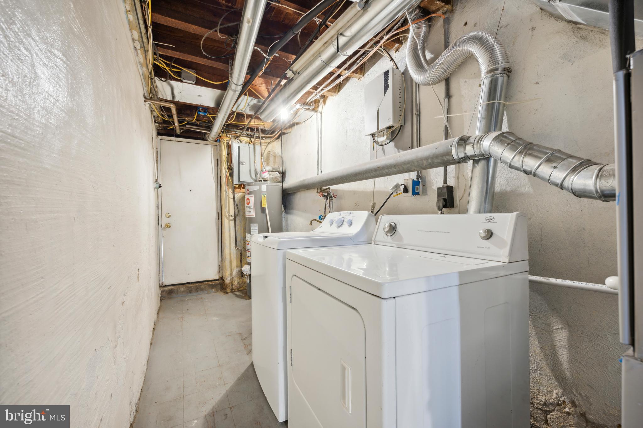 OXFORD CIRCLE - Residential