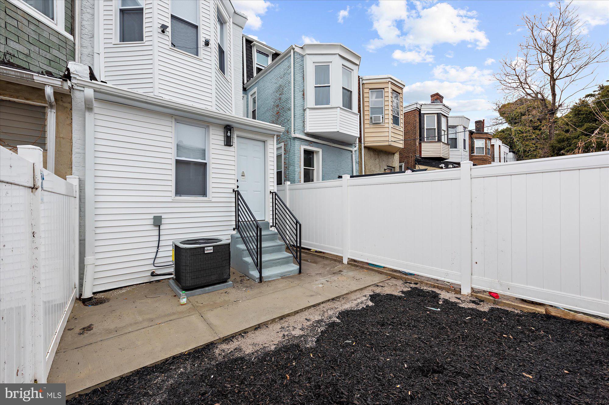 GERMANTOWN - Residential