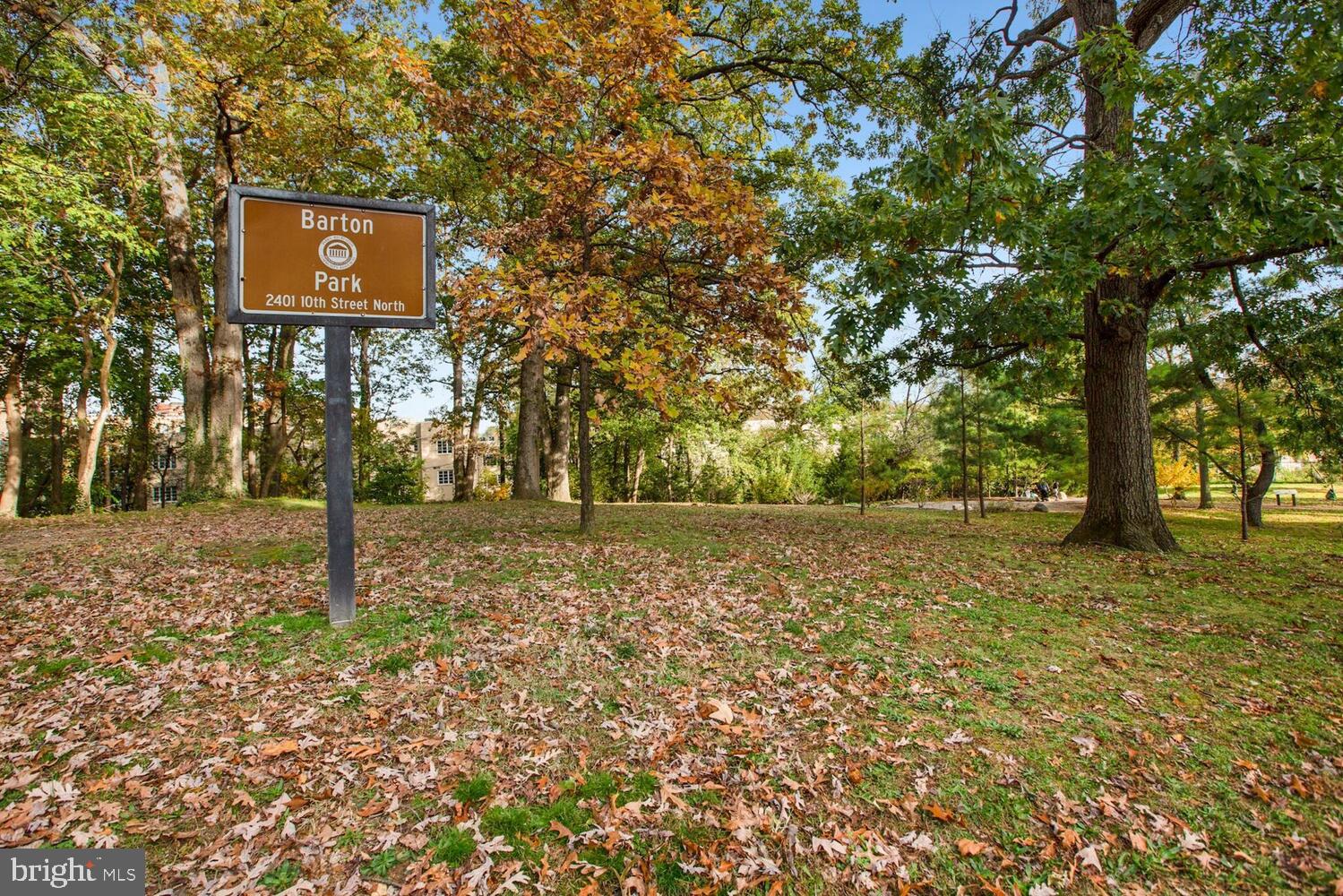 LYON PARK - Residential