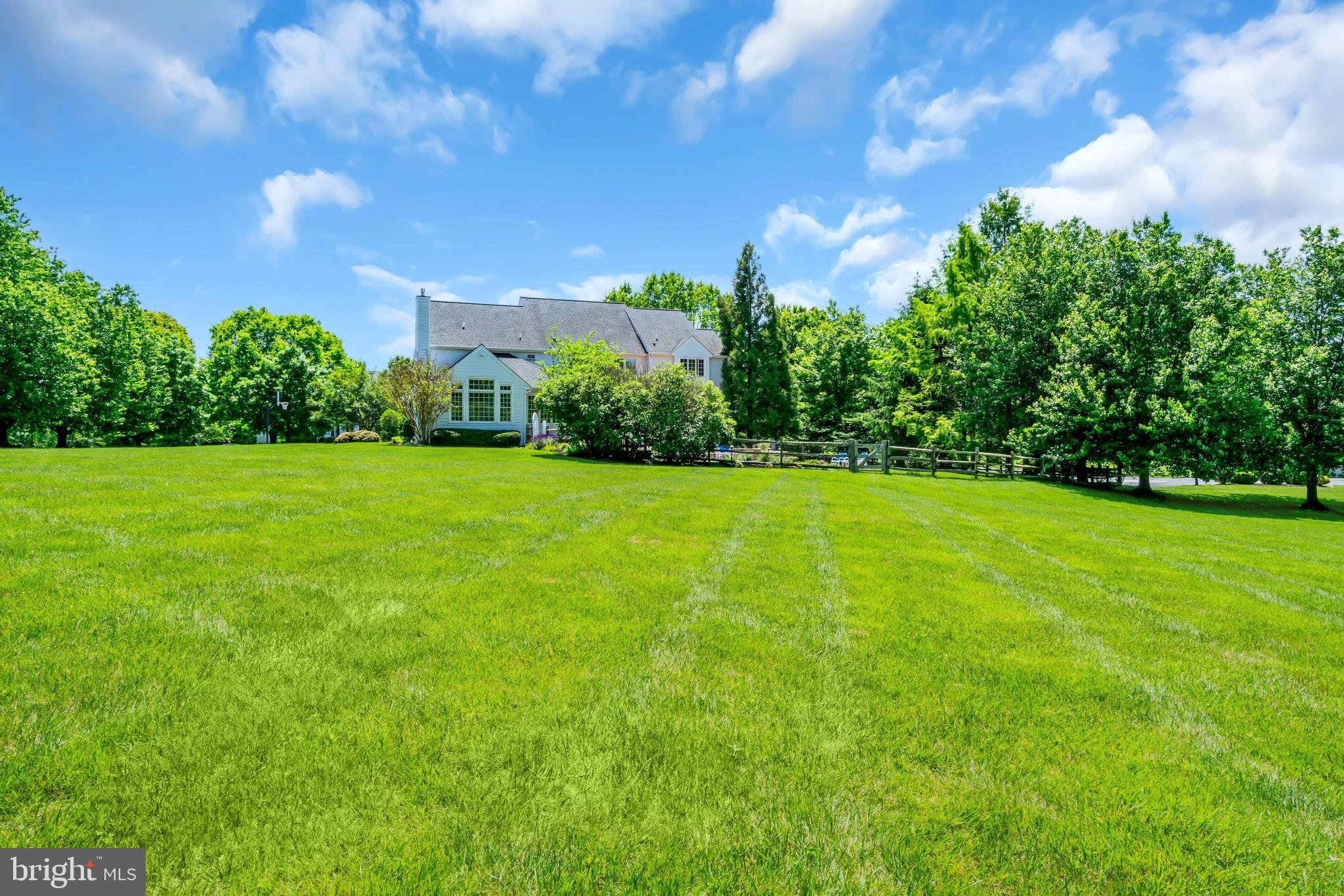 CHANTILLY FARM - Residential