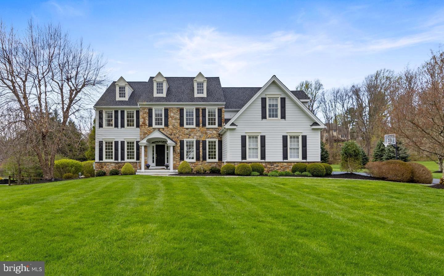 CHANTILLY FARM - Residential