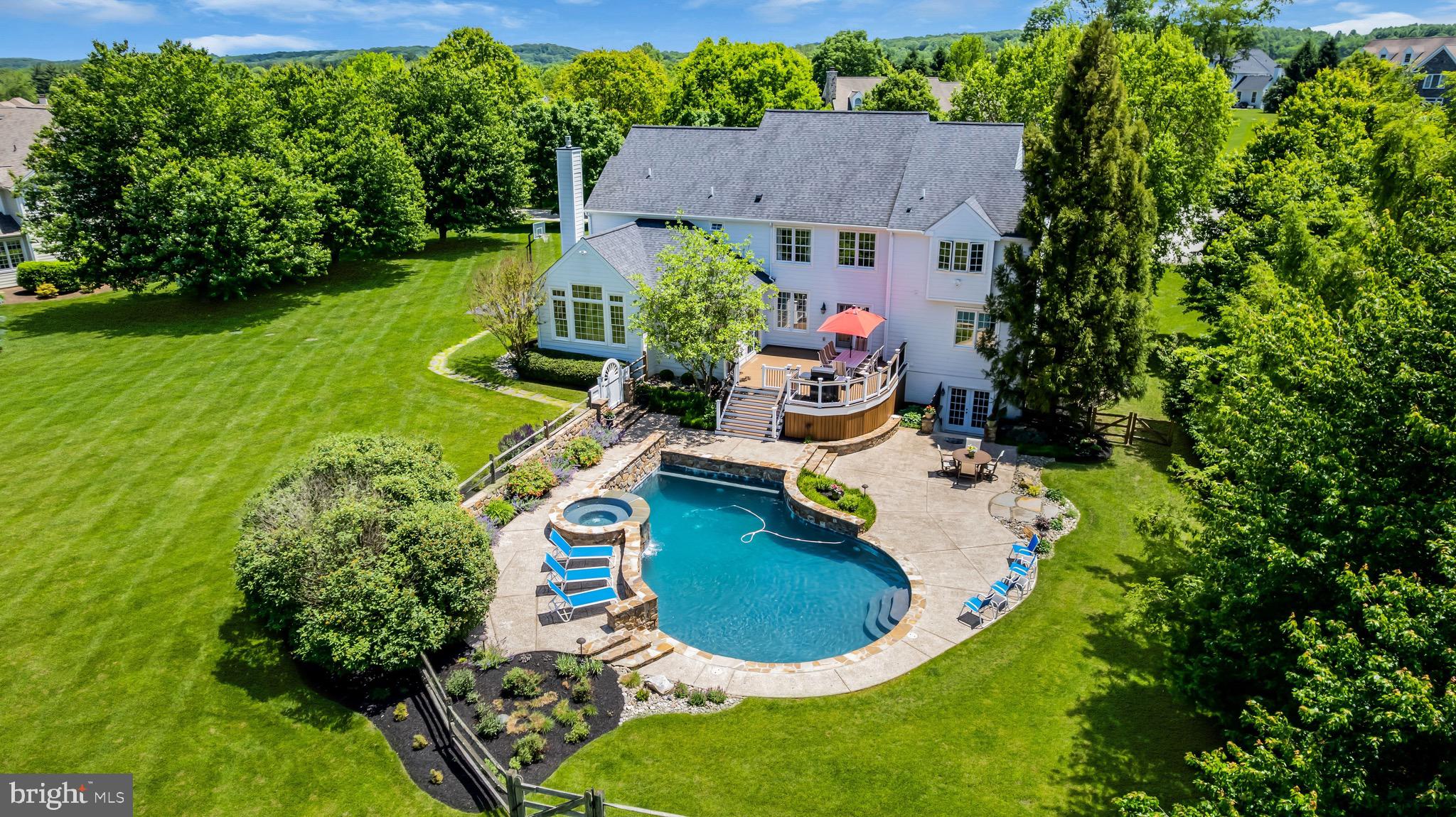 CHANTILLY FARM - Residential
