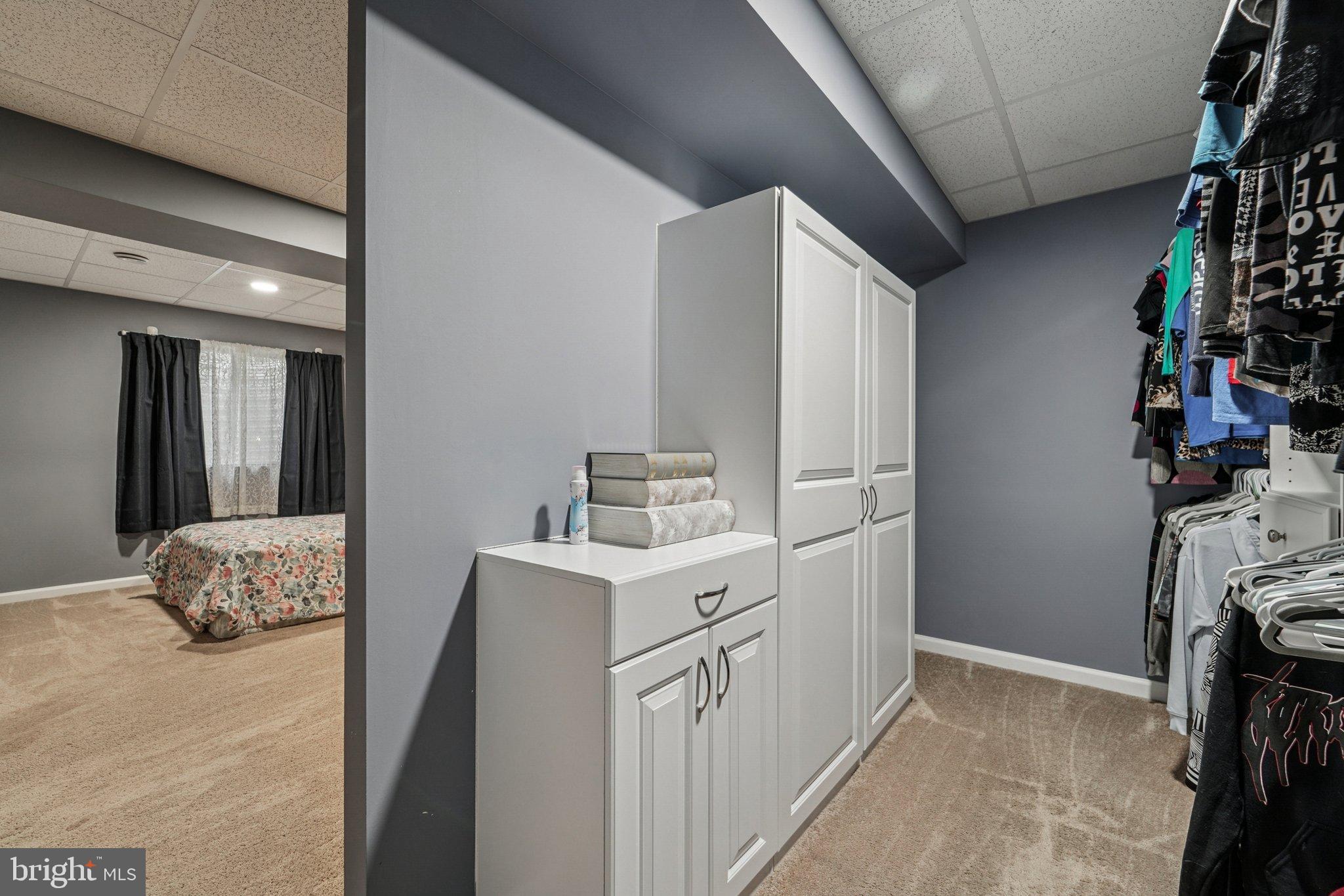 SIGNATURE CLUB AT GREENVIEW - Residential