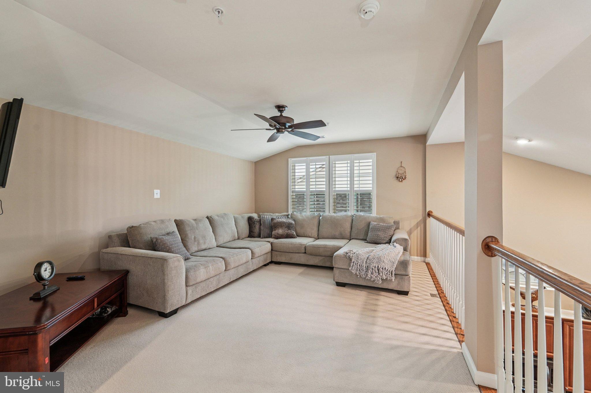 SIGNATURE CLUB AT GREENVIEW - Residential