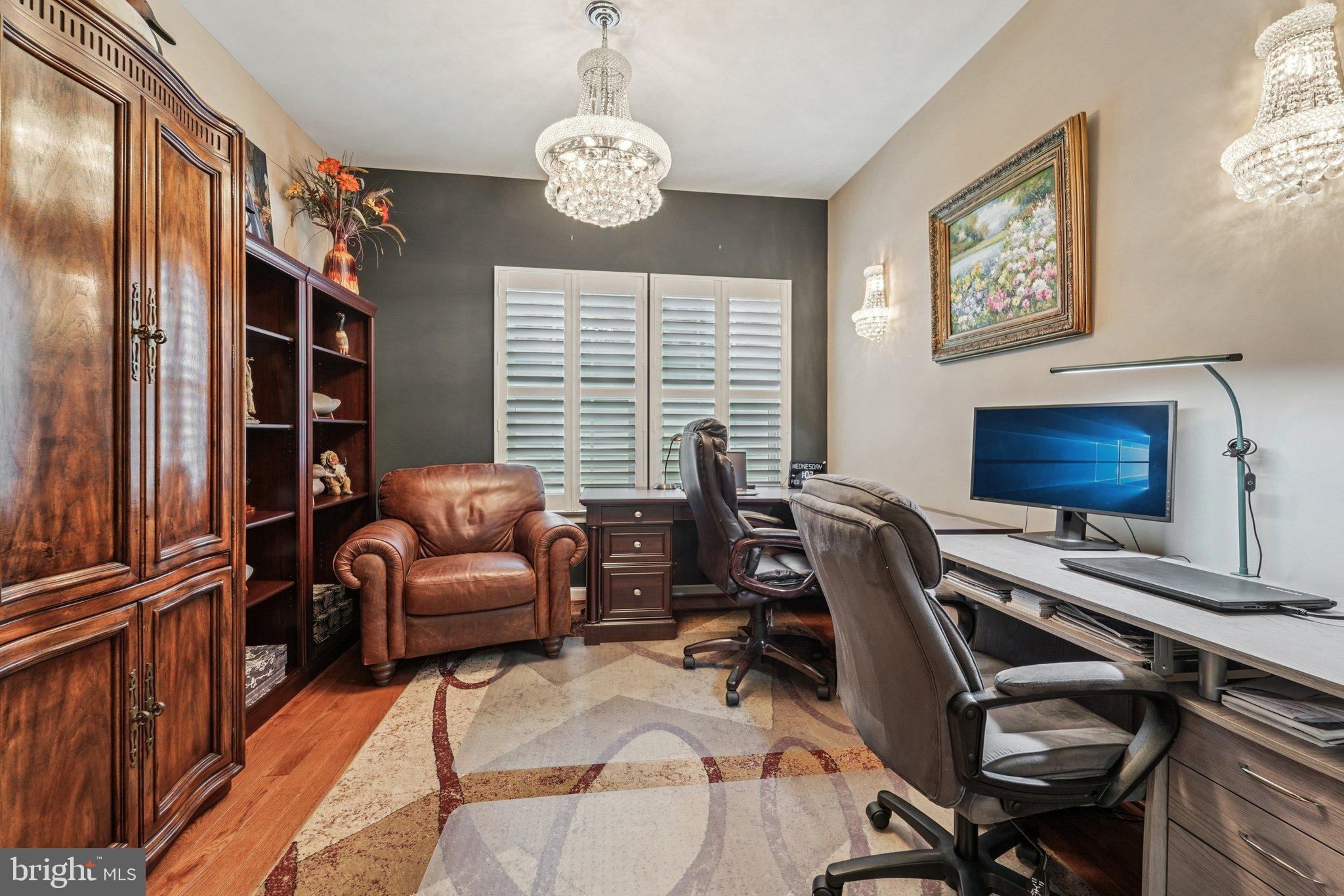 SIGNATURE CLUB AT GREENVIEW - Residential