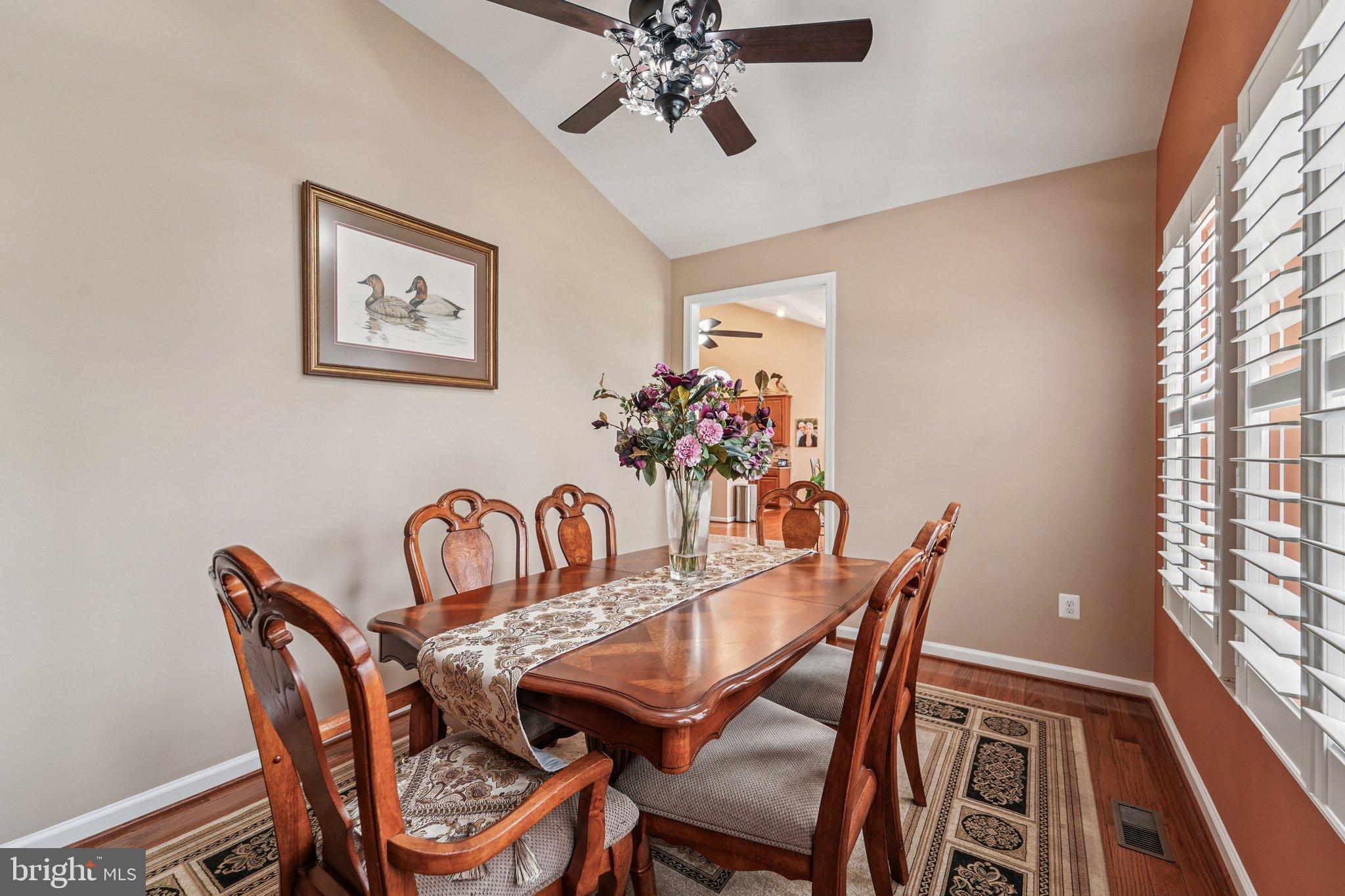 SIGNATURE CLUB AT GREENVIEW - Residential