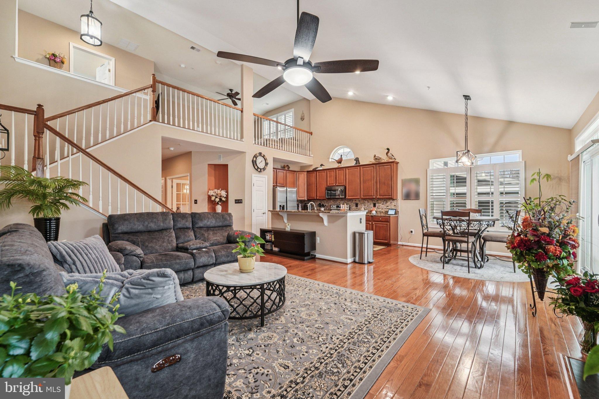 SIGNATURE CLUB AT GREENVIEW - Residential