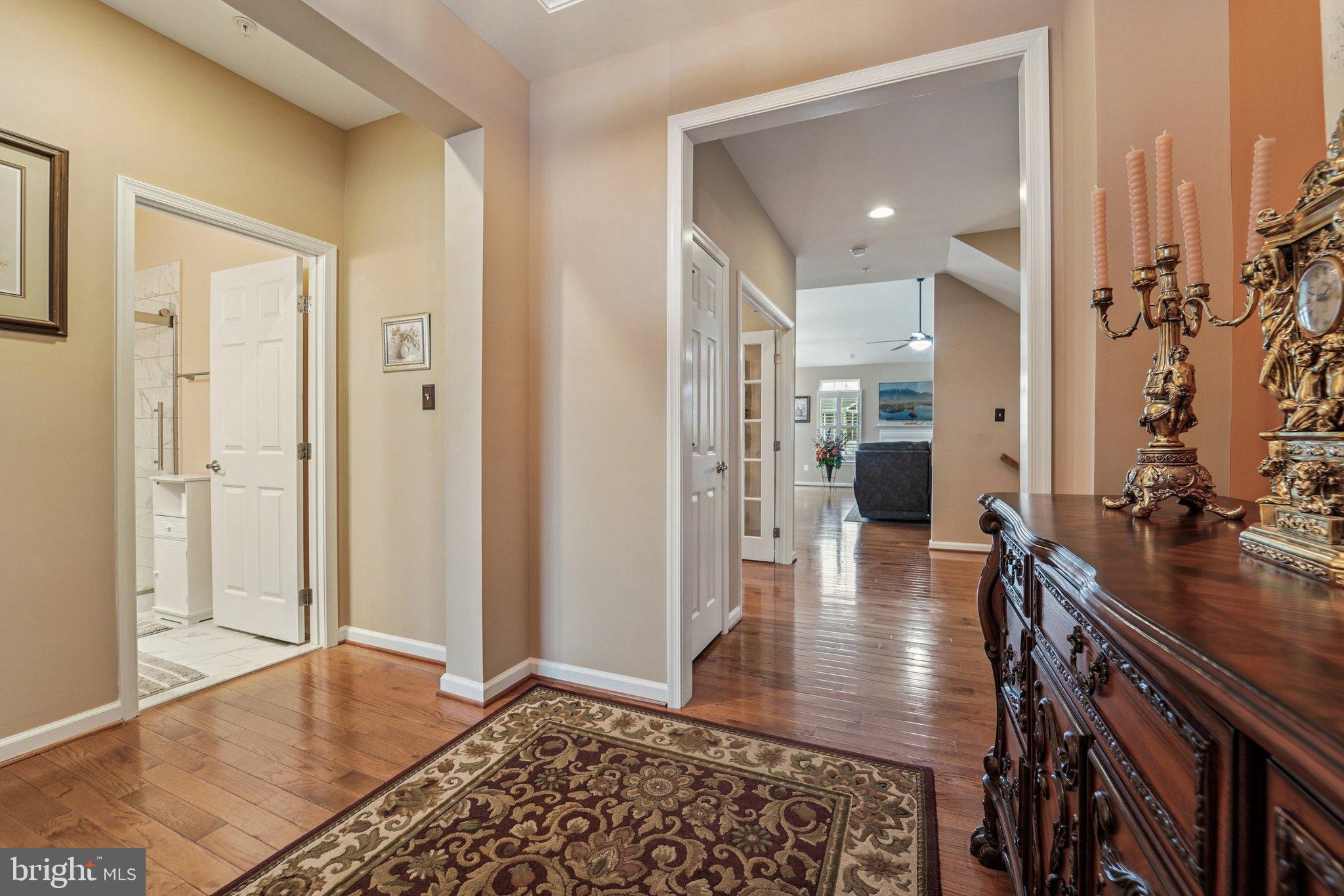 SIGNATURE CLUB AT GREENVIEW - Residential