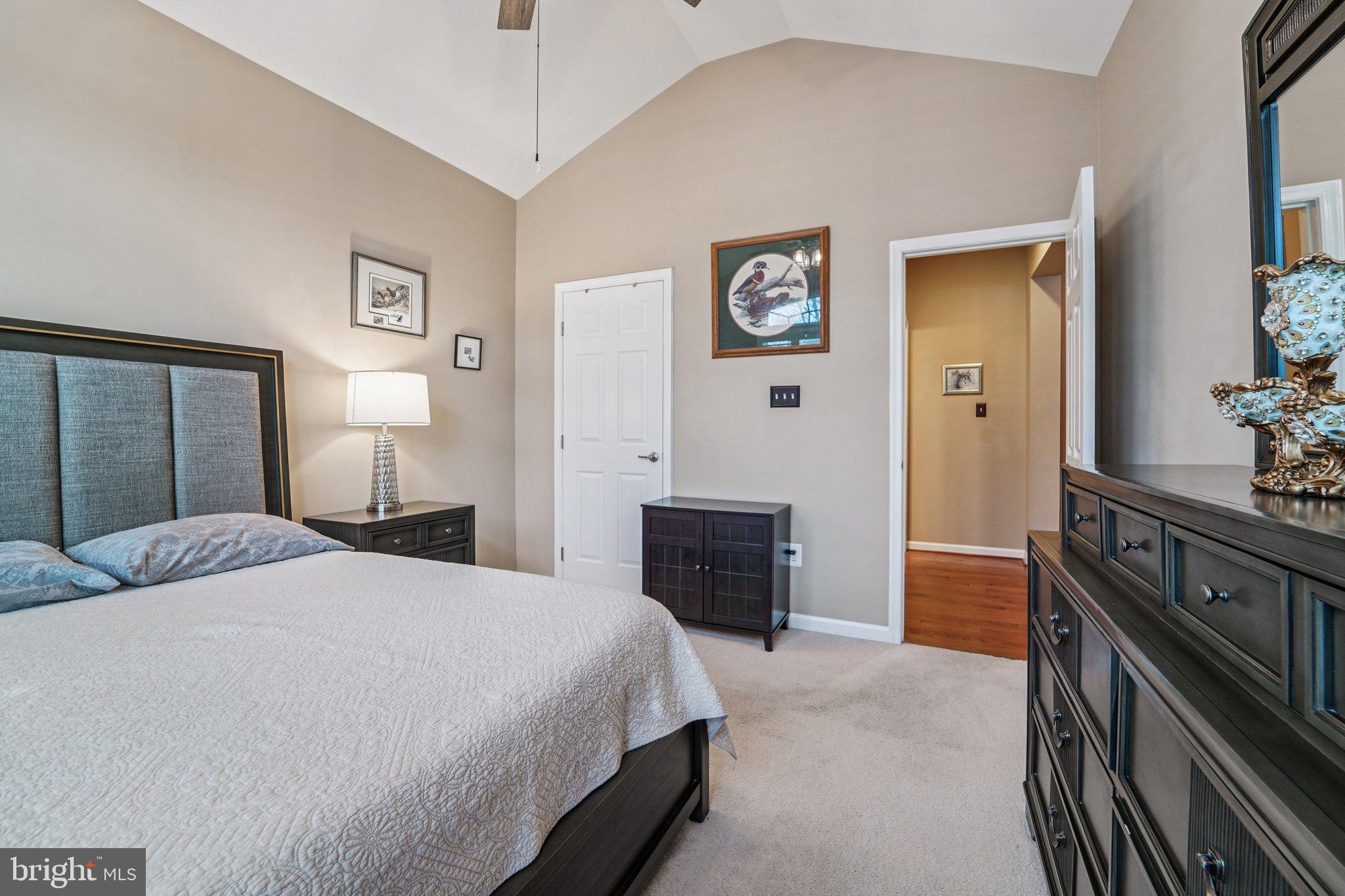 SIGNATURE CLUB AT GREENVIEW - Residential