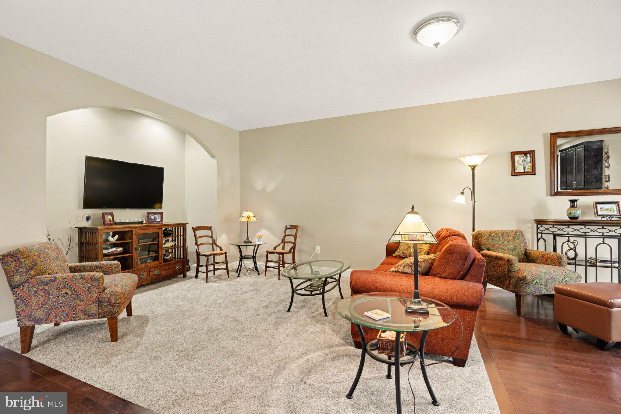 THE ENCLAVE - Residential