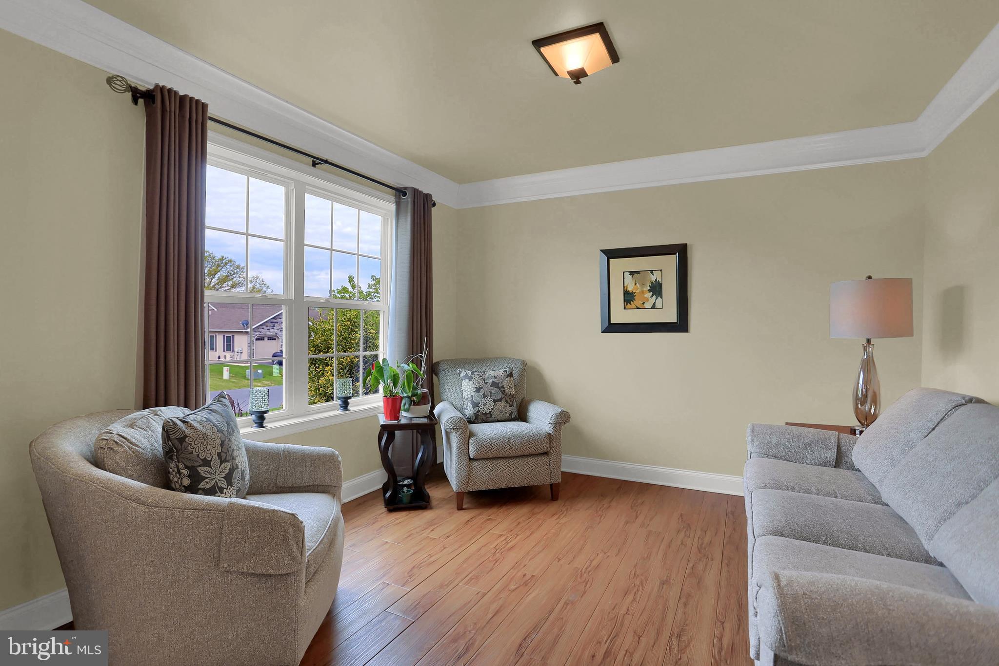 ROLLING HILLS - Residential