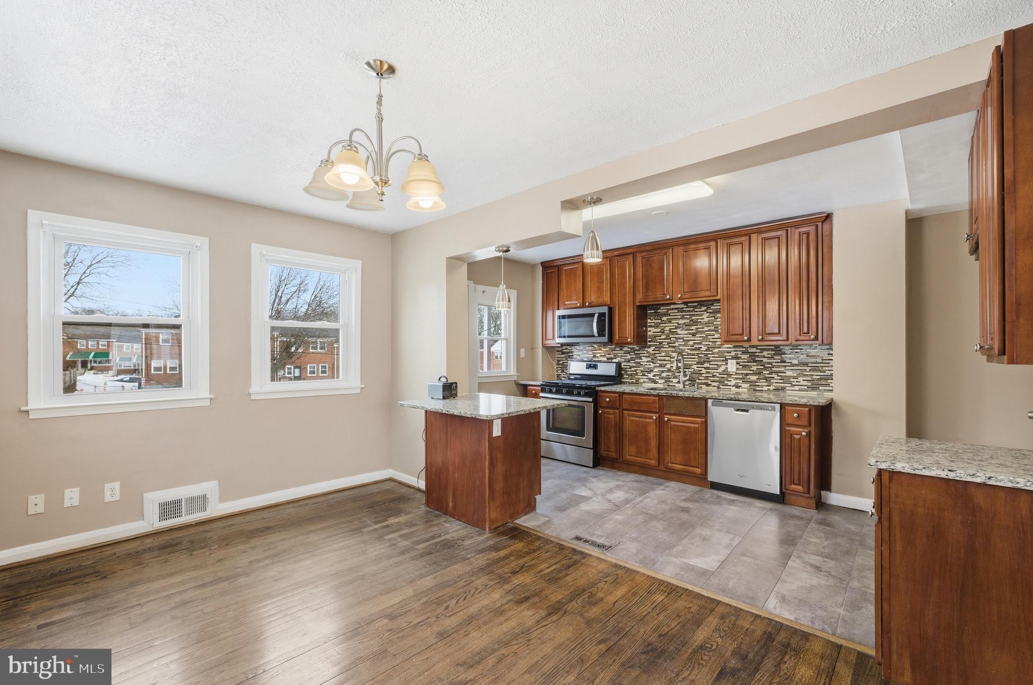 LOCH RAVEN - Residential