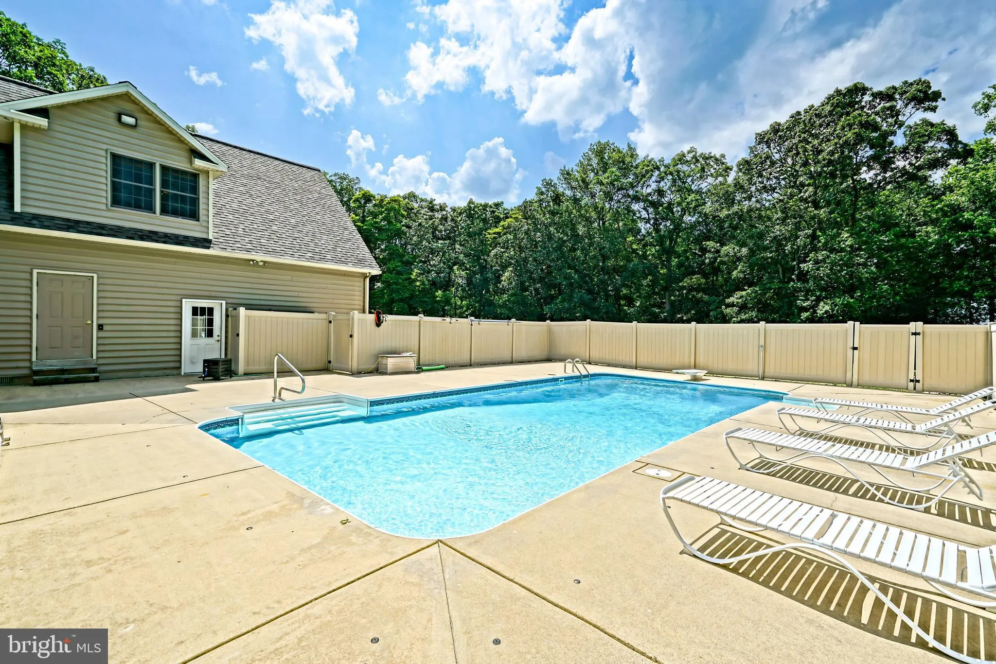 Dagsboro, Delaware 19939, United States, 4 Bedrooms Bedrooms, ,4 BathroomsBathrooms,Residential,Active,164163