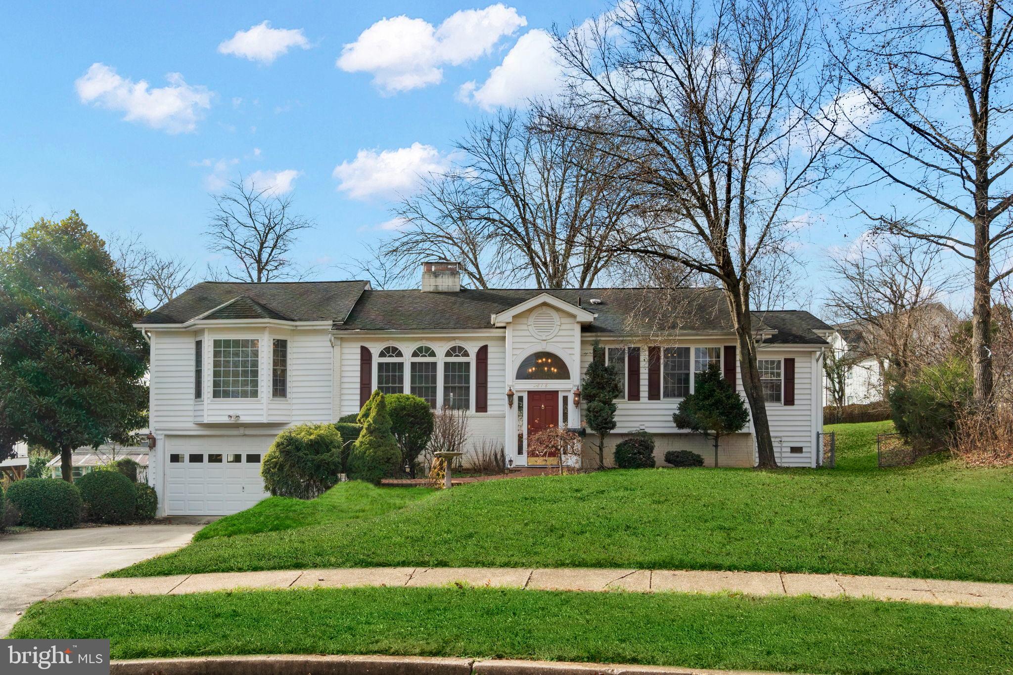Welcome Home. This beautifully renovated and expanded split‑foyer home is nestled on a .35‑acre cul‑de‑sac lot in the highly sought‑after Devon Park neighborhood of McLean. The bright, two‑level floor plan opens with gleaming hardwood floors on the main level, where a spacious eat‑in kitchen—complete with stainless steel appliances and ample counter space—flows seamlessly into a cozy family room and out onto an oversized deck overlooking the lush backyard. Four generously sized bedrooms, two with private en‑suite baths, and direct access to a two‑car garage complete this level.
Downstairs you’ll find a versatile fourth bedroom with a full bath, a large recreation room with walk‑out access, and a substantial storage or hobby room with its own garage entry, alongside a convenient laundry/utility area. With easy access to I‑66, Routes 123, 7, and the Beltway, plus top‑rated schools (McLean High, Longfellow Middle, Kent Gardens Elementary), this home offers both suburban tranquility and commuter convenience. Available October 1—schedule your private showing today and don’t miss this exceptional opportunity!