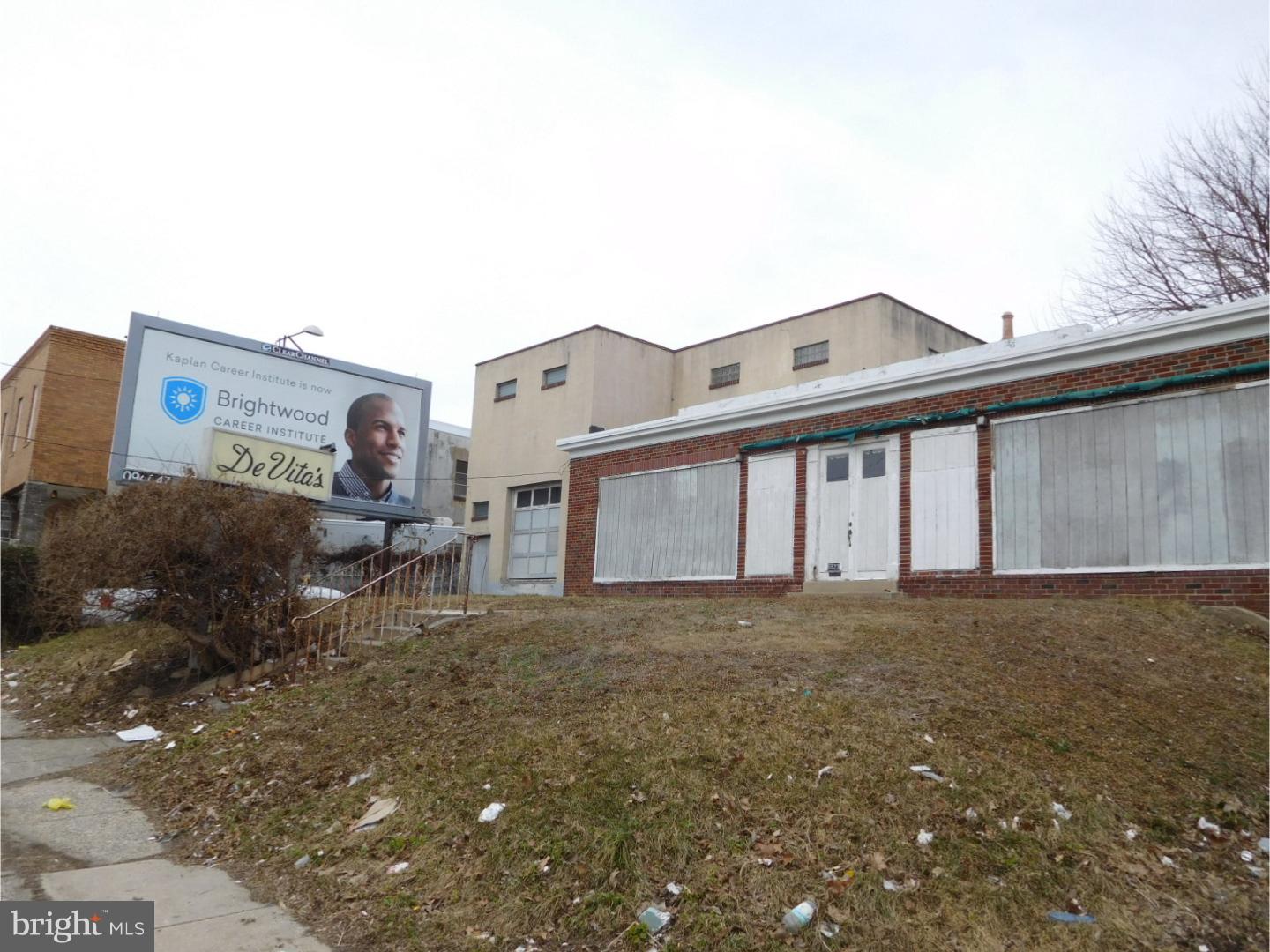 OVERBROOK - Commercial Sale