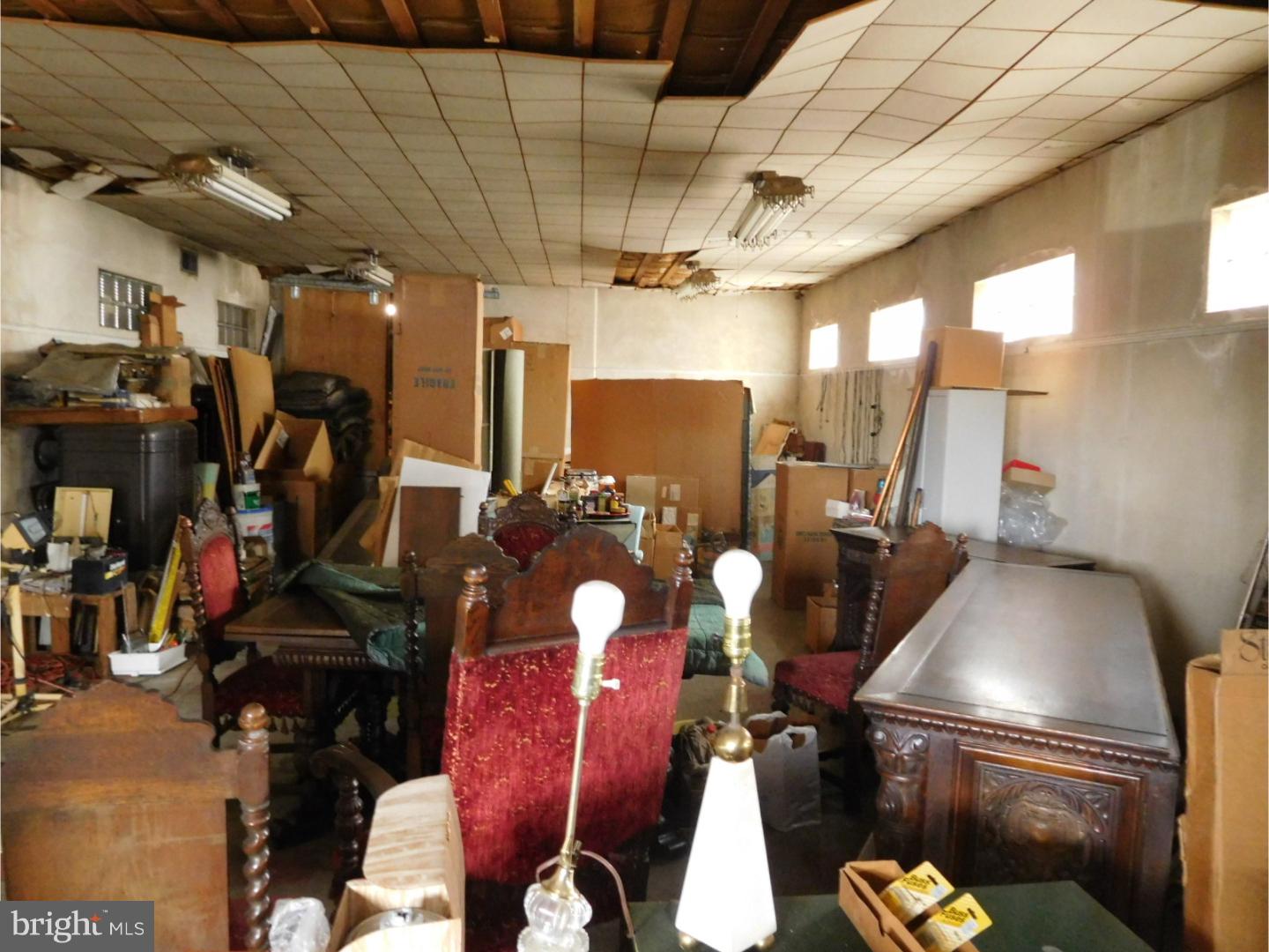 OVERBROOK - Commercial Sale