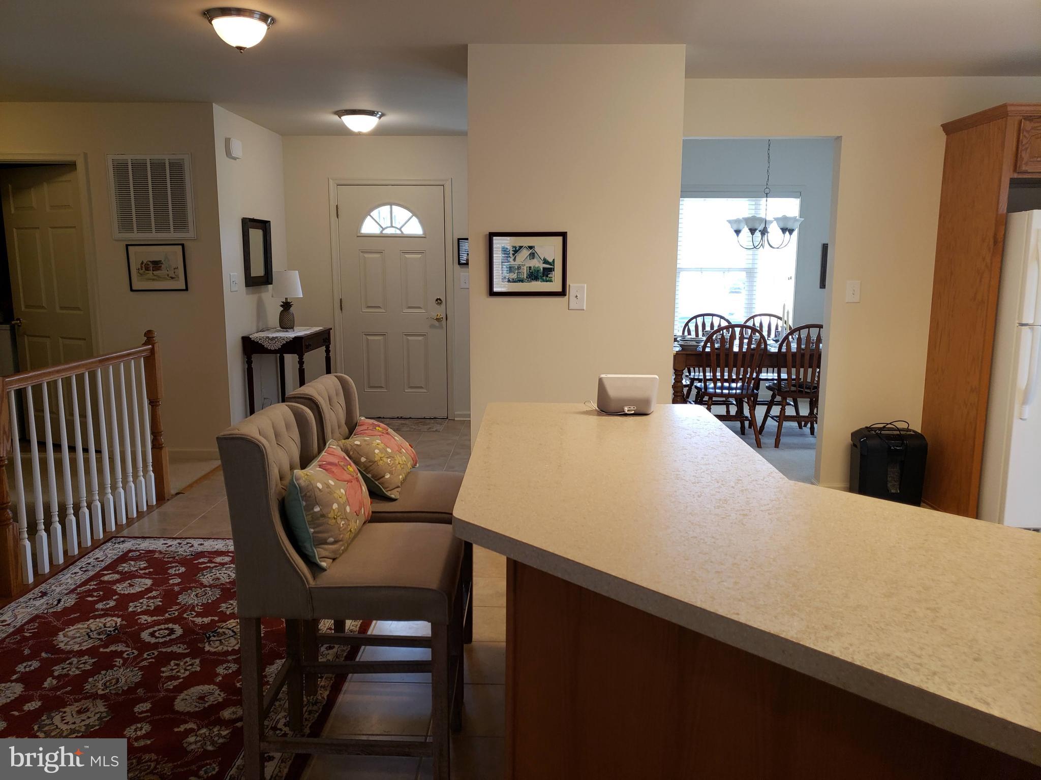 KINGS MANOR - Residential