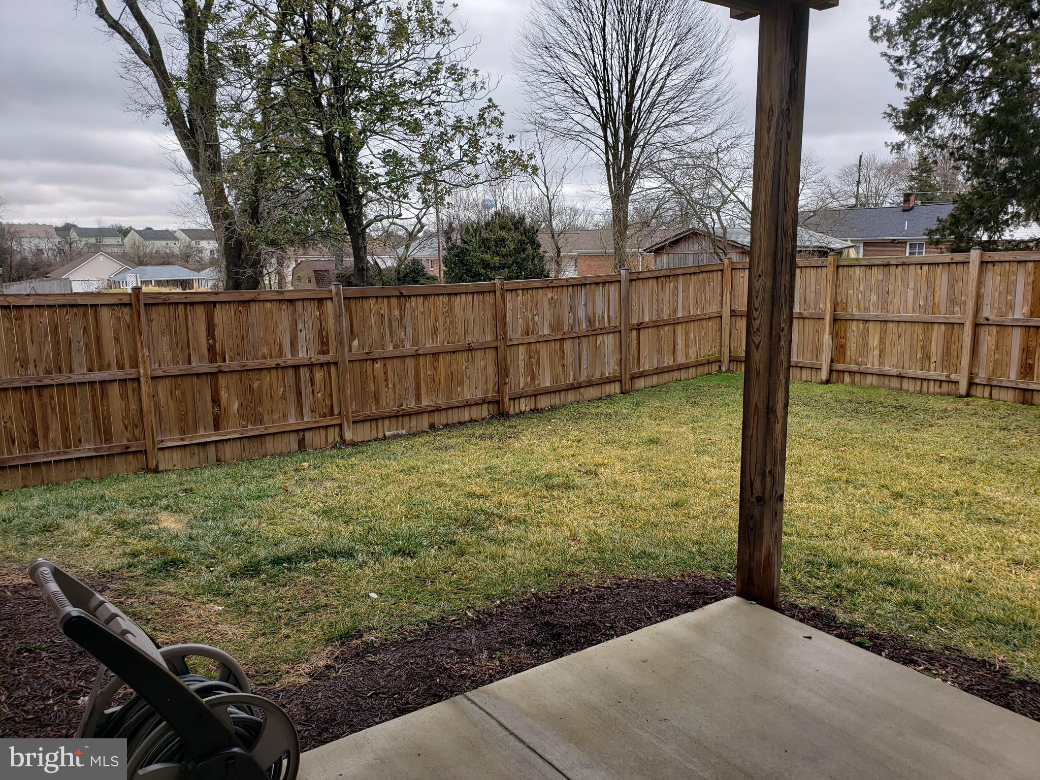 KINGS MANOR - Residential