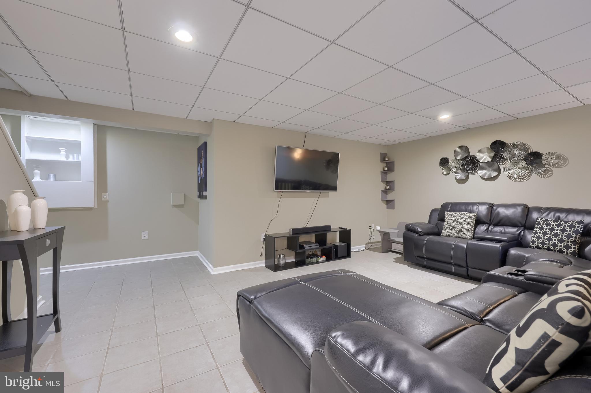 BRADFORD RUN - Residential