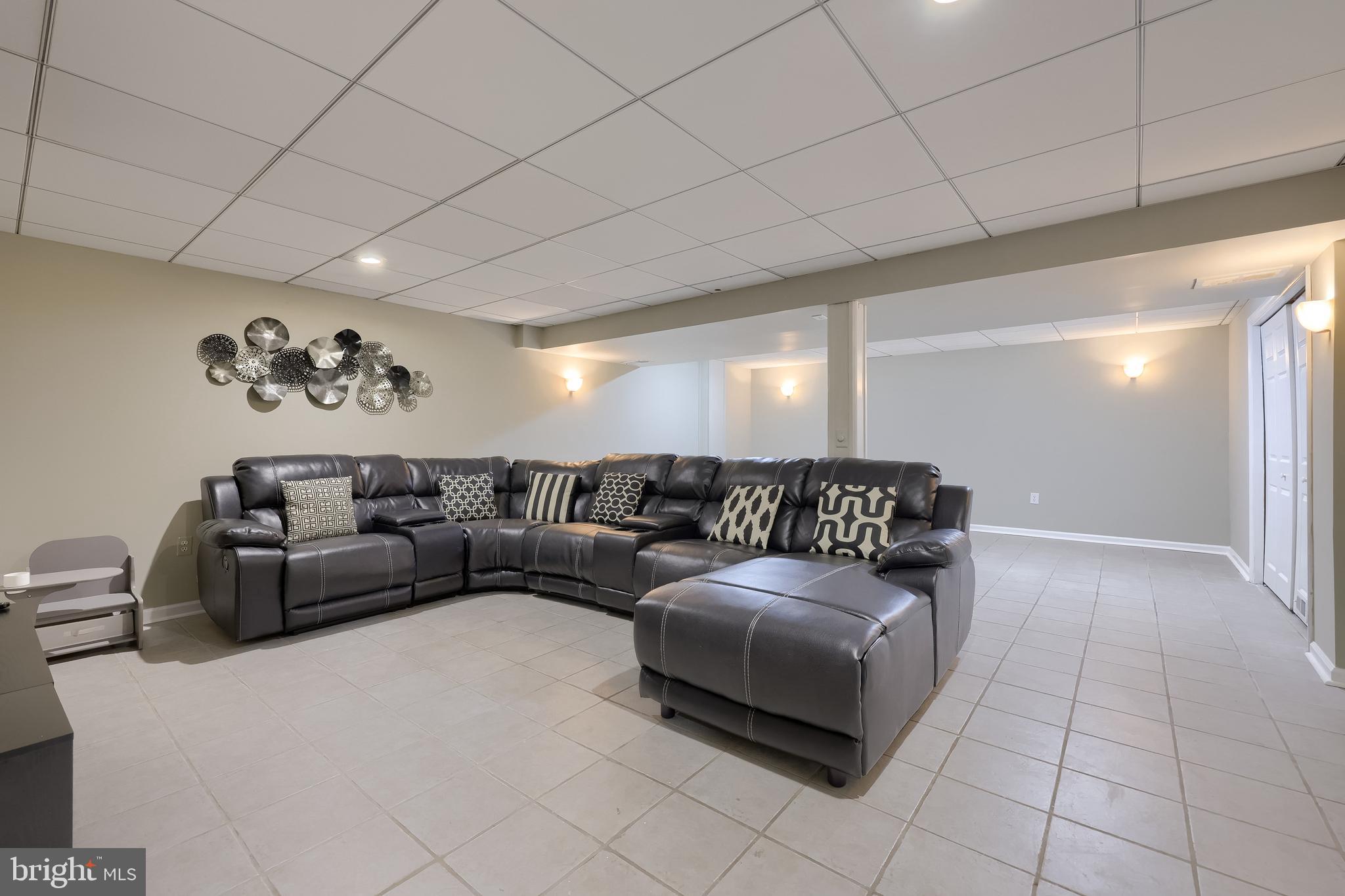 BRADFORD RUN - Residential