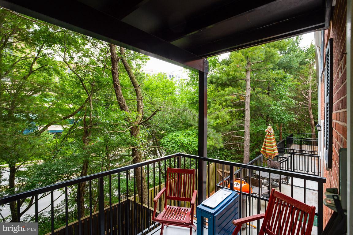 FAIRLINGTON VILLAGE - Residential