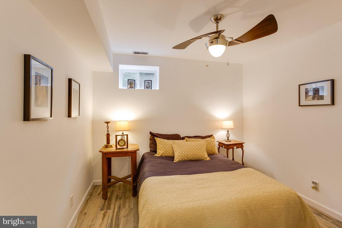 FAIRLINGTON VILLAGE - Residential