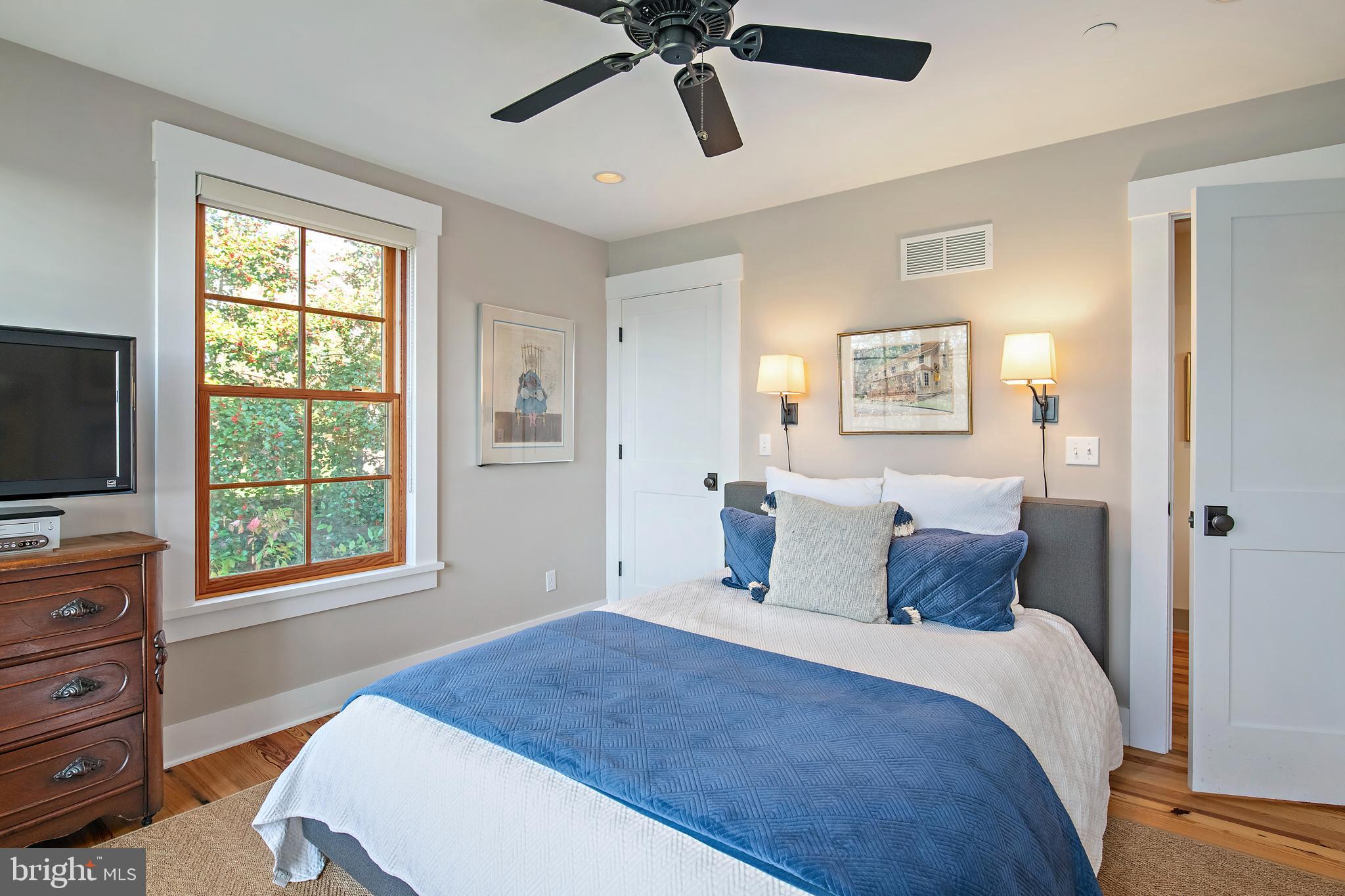 ANNAPOLIS - Residential