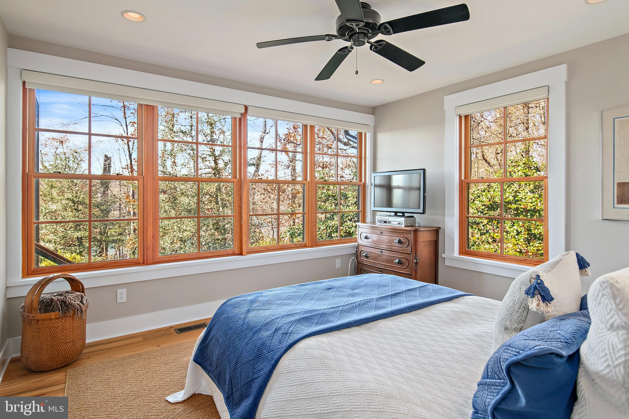 ANNAPOLIS - Residential