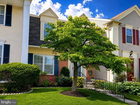 Townhouse For Sale - 15118 Callohan Court<br/> SILVER SPRING, MD 20906