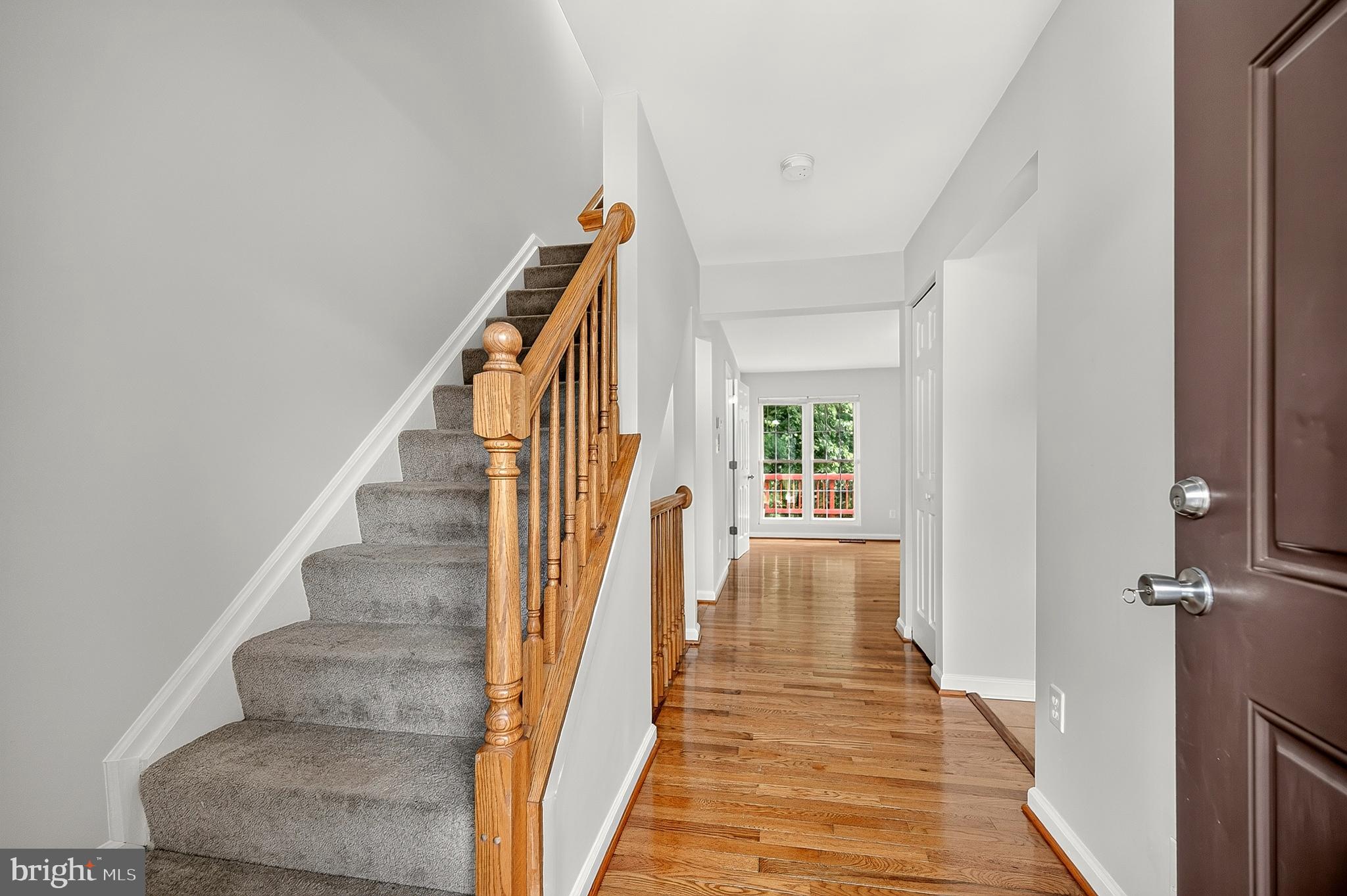 7677 SHEFFIELD VILLAGE LANE