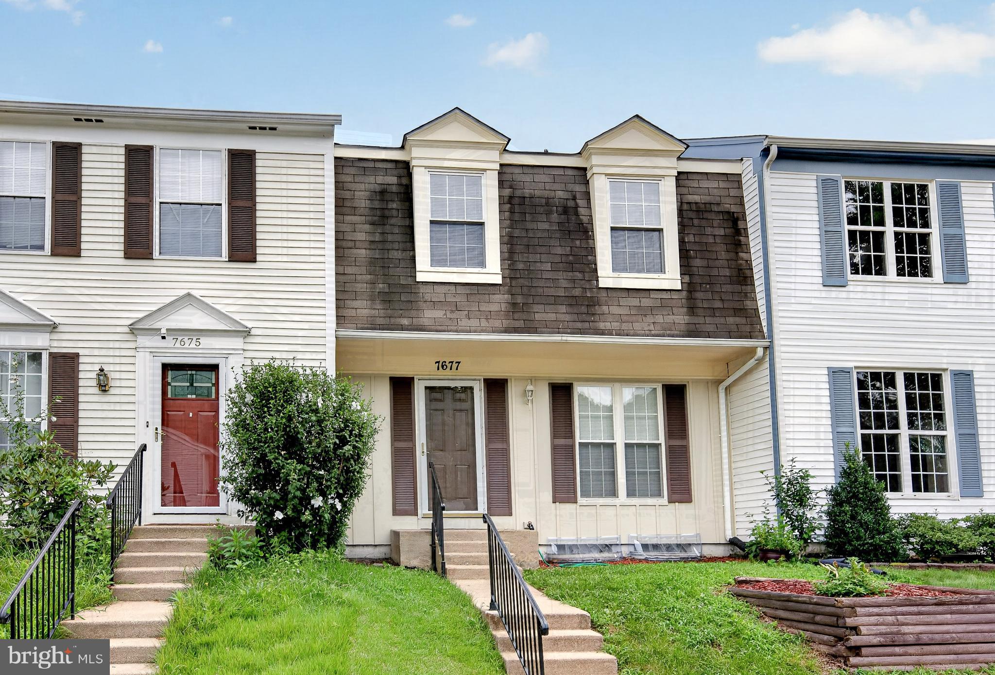 7677 SHEFFIELD VILLAGE LANE