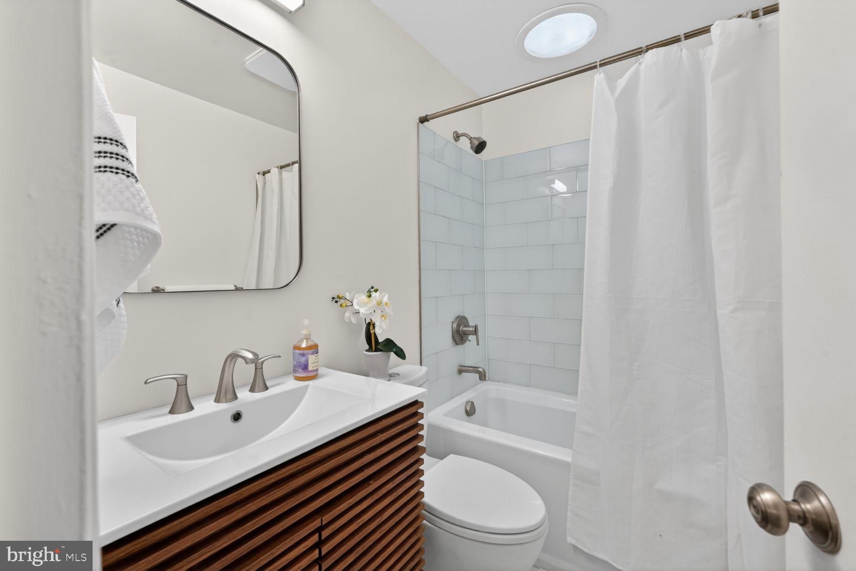 CAPITOL VIEW PARK - Residential