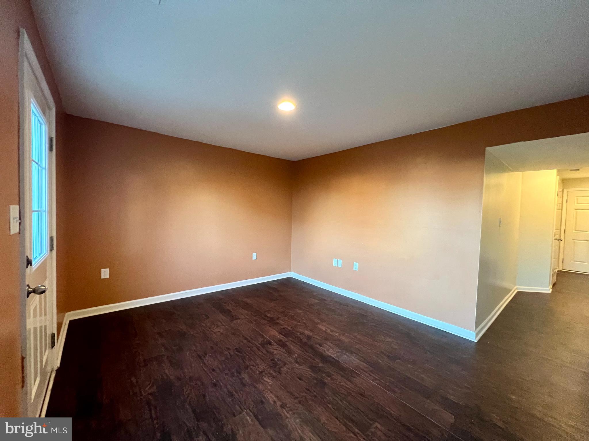 STONEBROOK VILLAGE - Residential Lease