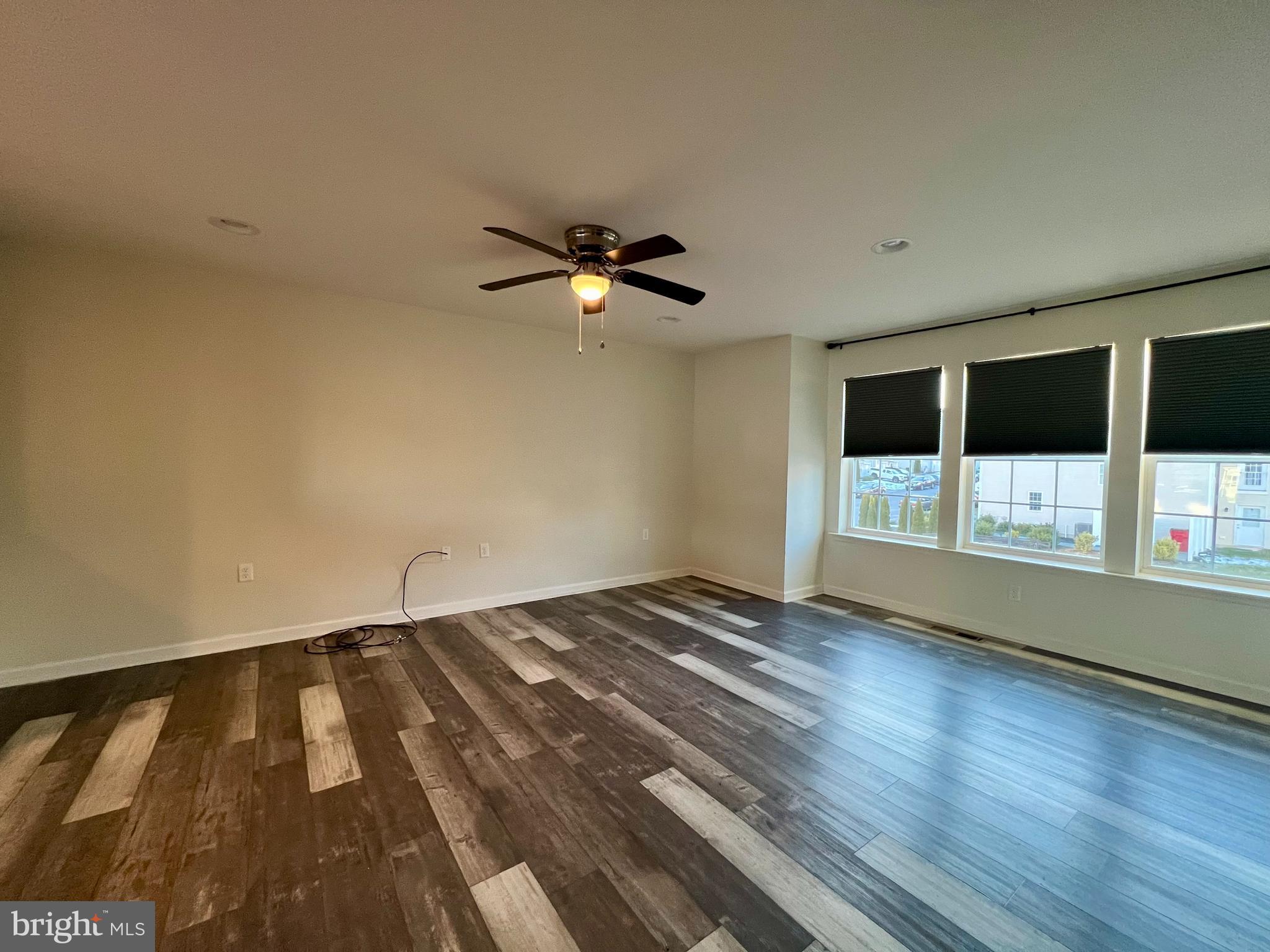 STONEBROOK VILLAGE - Residential Lease