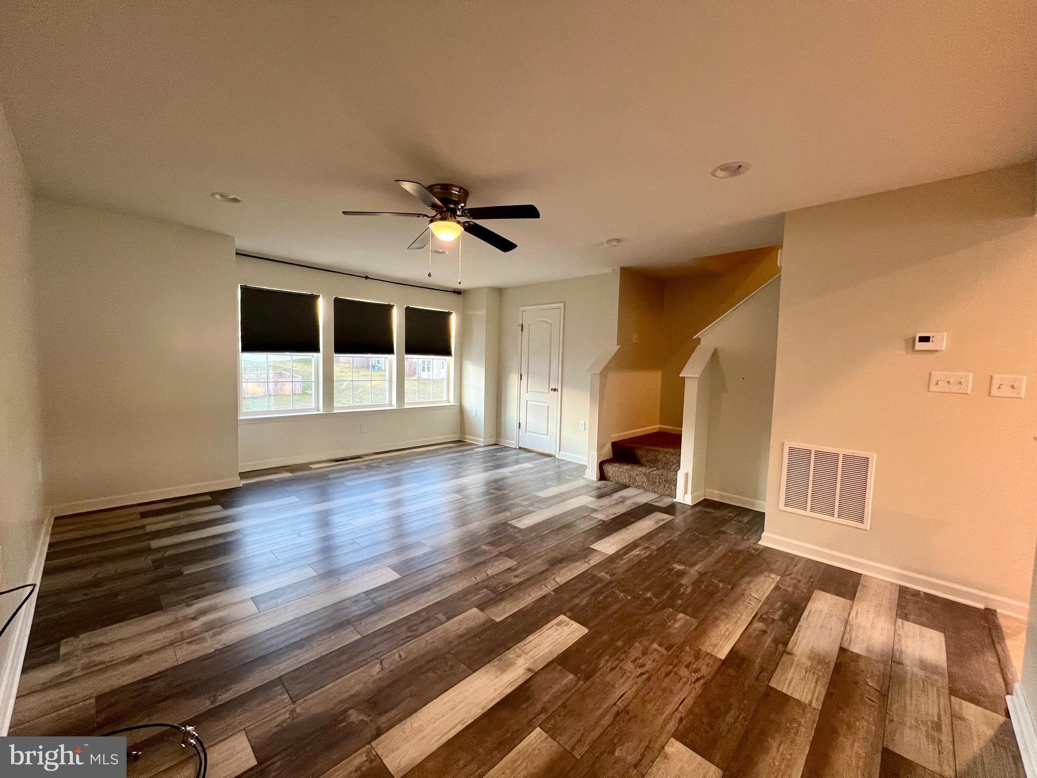 STONEBROOK VILLAGE - Residential Lease