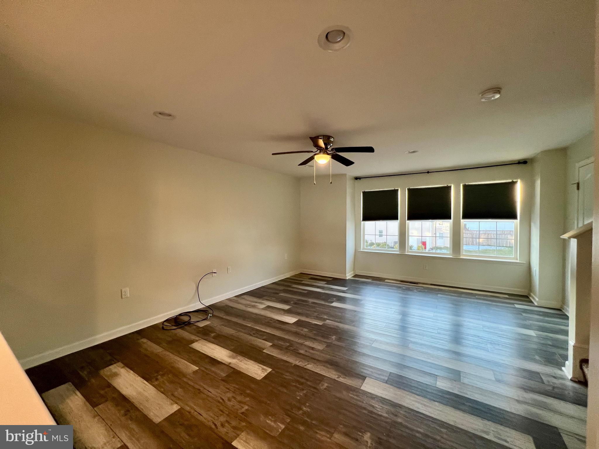 STONEBROOK VILLAGE - Residential Lease