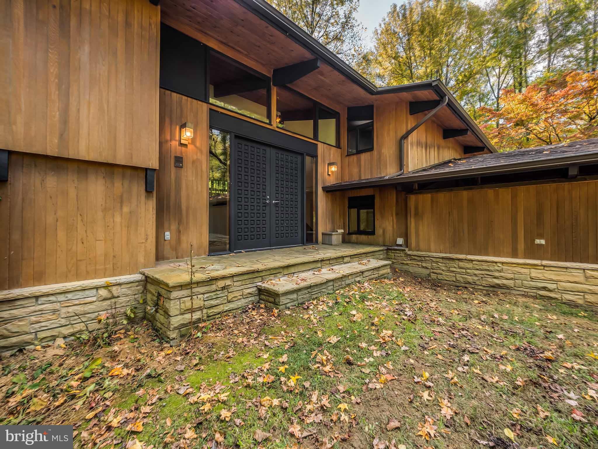 LYONS CREEK OVERLOOK - Residential