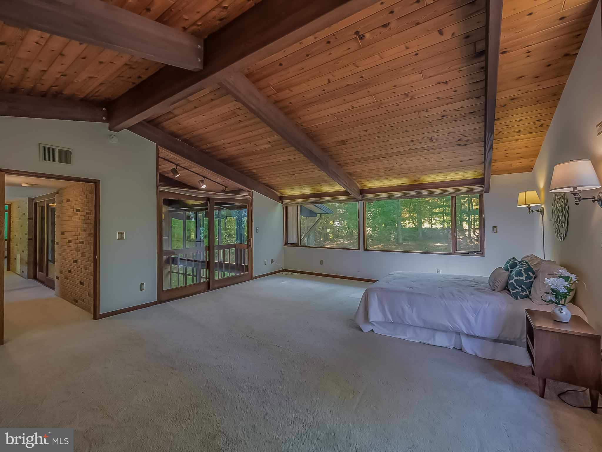 LYONS CREEK OVERLOOK - Residential