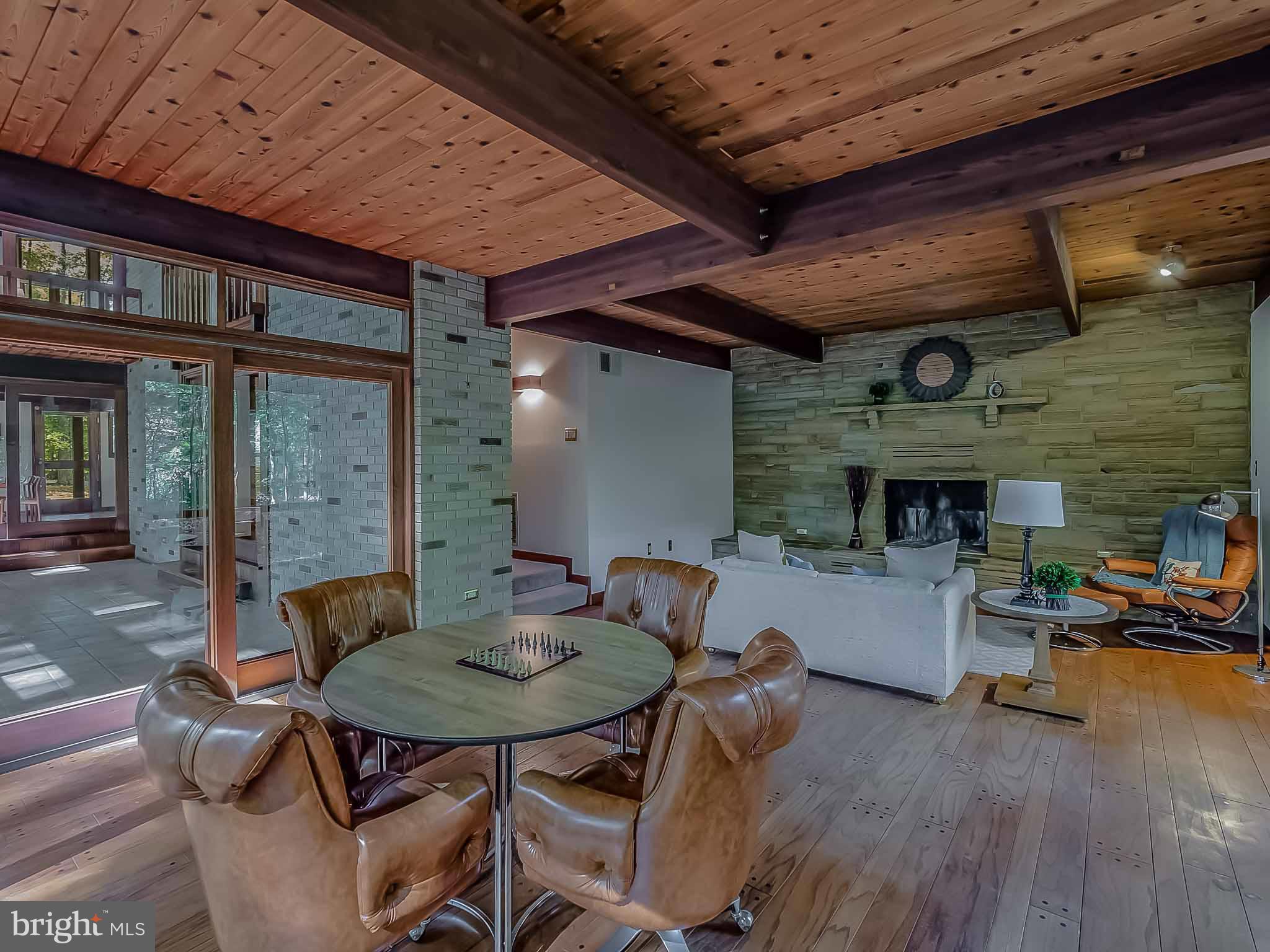 LYONS CREEK OVERLOOK - Residential