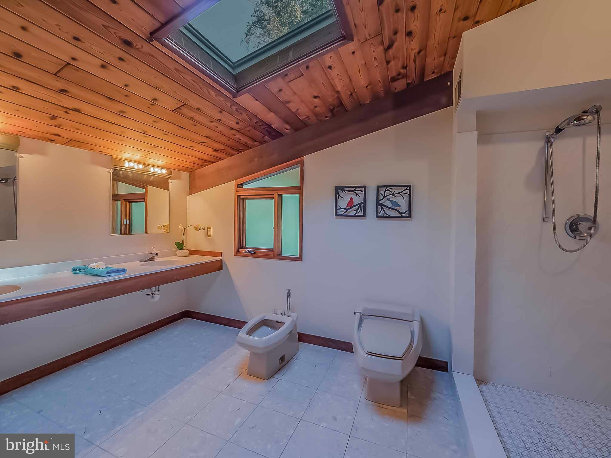 LYONS CREEK OVERLOOK - Residential