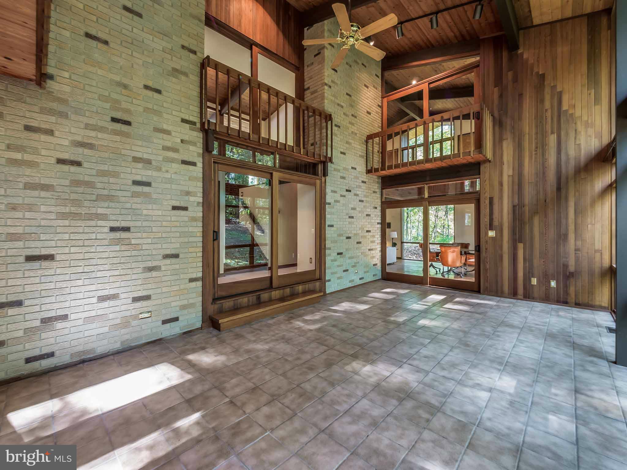 LYONS CREEK OVERLOOK - Residential