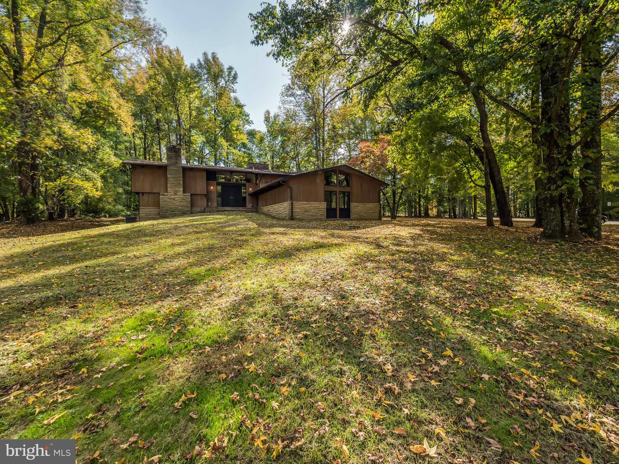 LYONS CREEK OVERLOOK - Residential